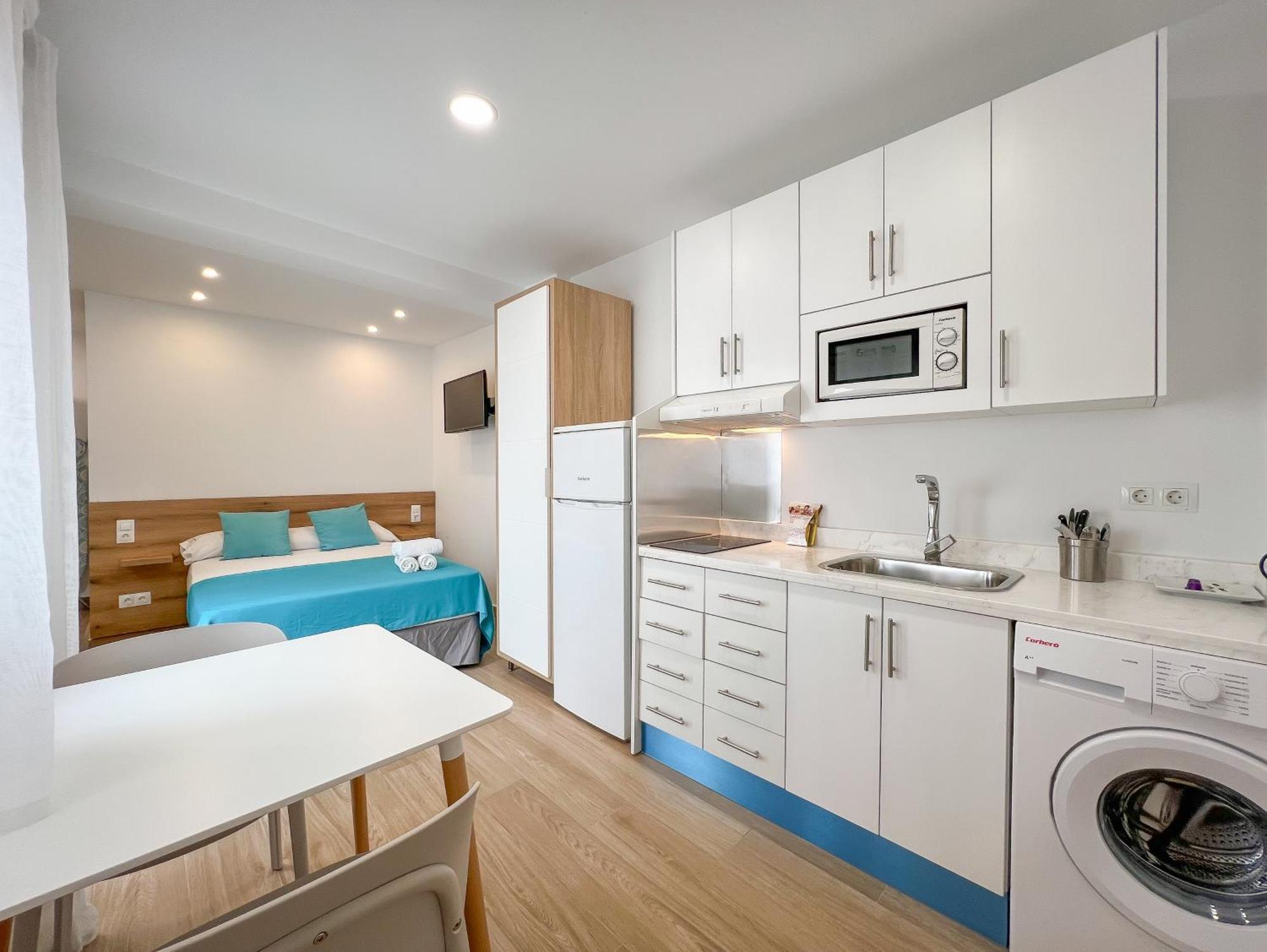 Sunsands Studio 1ºb Playa76 Carihuela 托雷莫利诺斯 外观 照片